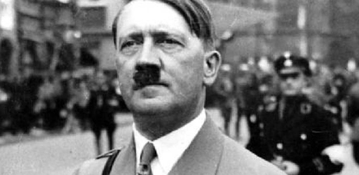 Michael Storm: Adolf Hitler, az önfeláldozás vezéralakja