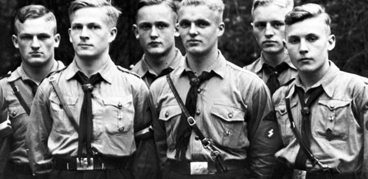 „Hitlerjugend voltam, Hitlerhez tartoztam testben és lélekben”