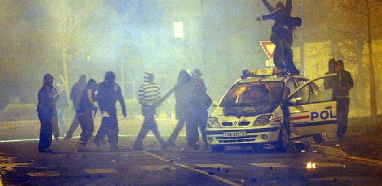 „Takarodj haza, mielőtt szétverjük azt a kib.szott fehér valagadat” - A csata Franciaországért
