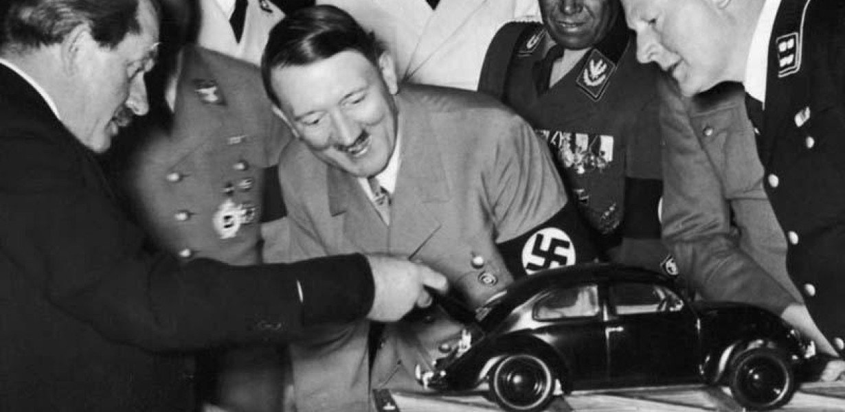 Az SS-nek is tagja volt Ferdinand Porsche, a bogárhátú Volkswagen tervezője