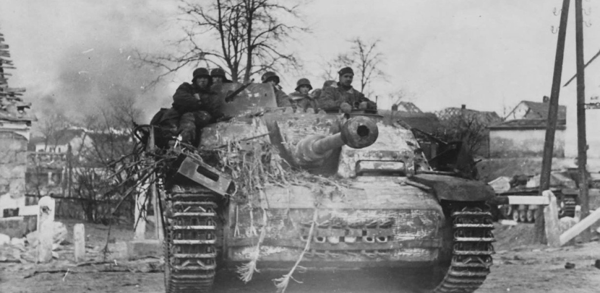 A Leibstandarte SS-páncéloshadosztály magyarországi tevékenysége a szovjetek „bécsi támadó hadművelete” alatt