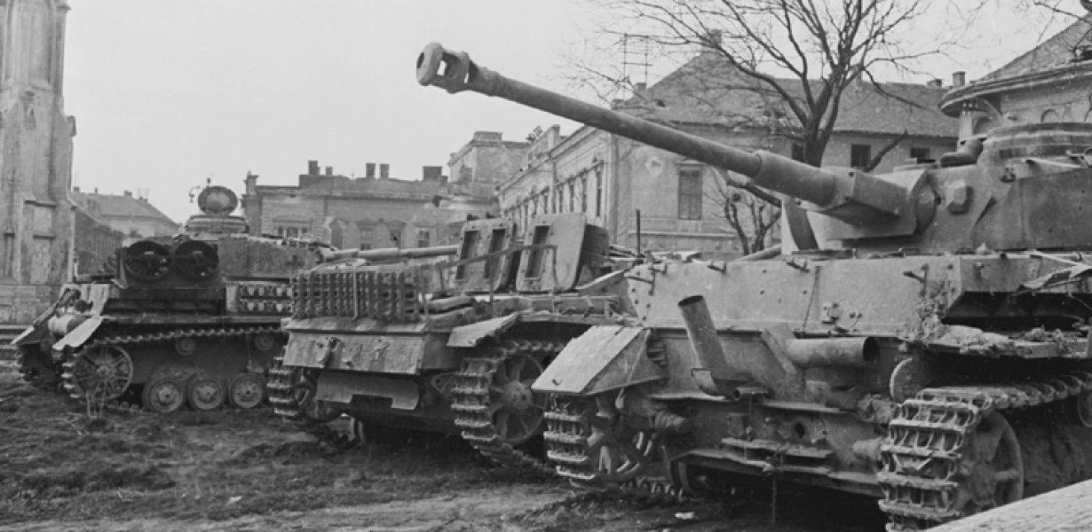 A 3. „Totenkopf” SS-páncéloshadosztály harcai Magyarországon a szovjetek „bécsi támadó hadművelete” idején