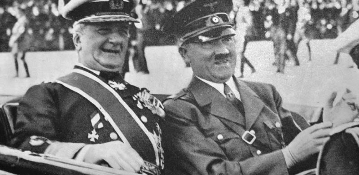 Horthy Miklós almával köszönte meg a Führernek Felvidék visszacsatolását